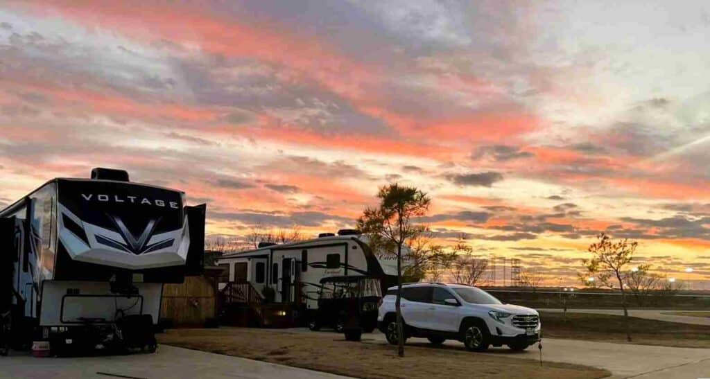 rv parks near mansfield tx