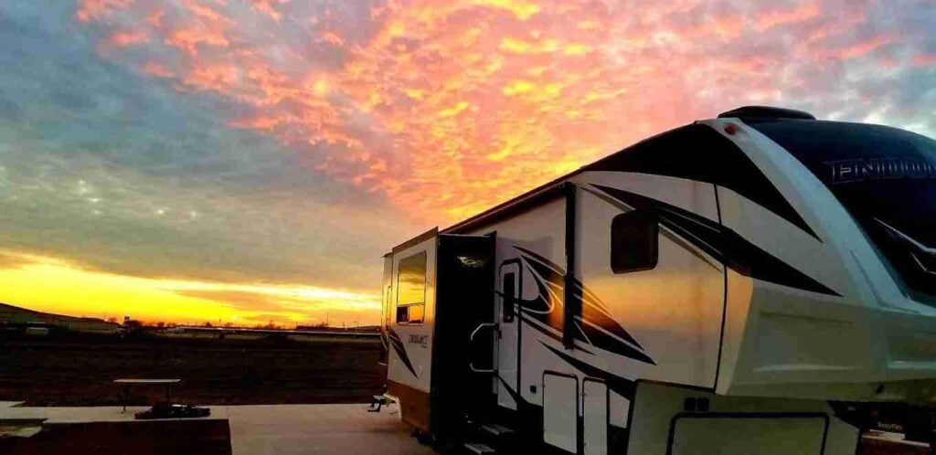 rv park near world cup 2026 dallas